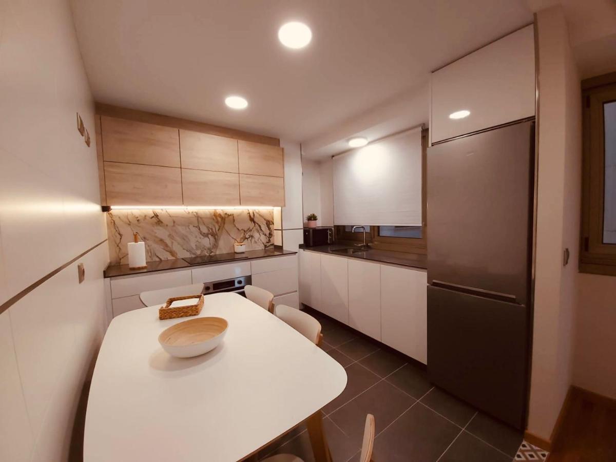 Apartamento Pereiro Viveiro Esterno foto