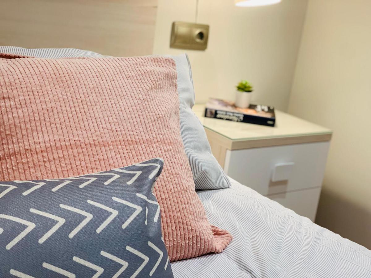 Apartamento Pereiro Viveiro Esterno foto
