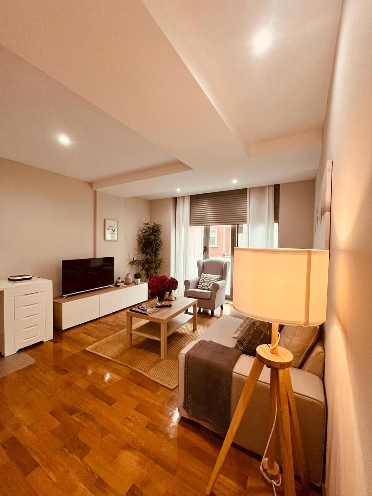 Apartamento Pereiro Viveiro Esterno foto